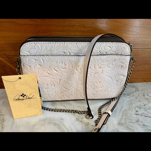 Patricia Nash white waxed Tuscan tooled crossbody